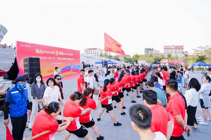 拔河比賽現(xiàn)場(chǎng)。主辦方供圖