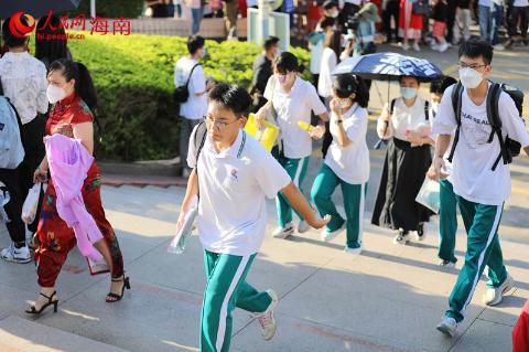 乘風(fēng)破浪！海南6萬余學(xué)子今日赴考